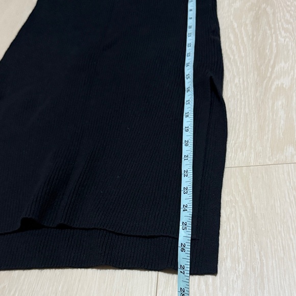 Abercrombie & Fitch Knitted Slit Black Pencil Skirt - Picture 6 of 8